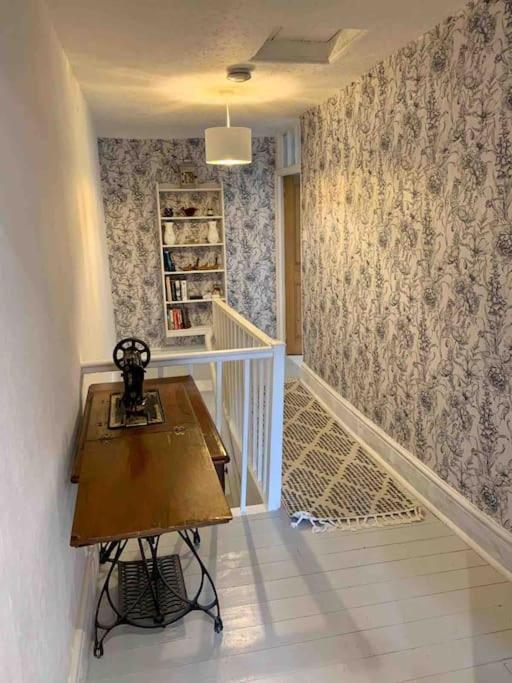 Millstone Cottage - Cosy Peak District Cottage Taddington Exterior photo