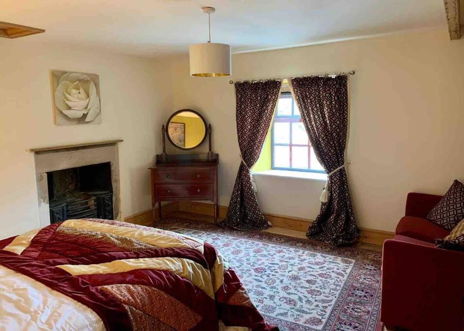 Millstone Cottage - Cosy Peak District Cottage Taddington Exterior photo